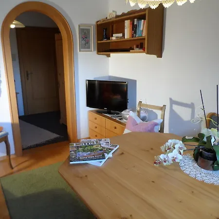 Haus Brunneck Apartmán *