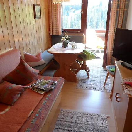 Haus Brunneck Warth (Vorarlberg)